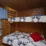 בית נופש Varilan Lomamajat Nr1 By Interhome *
